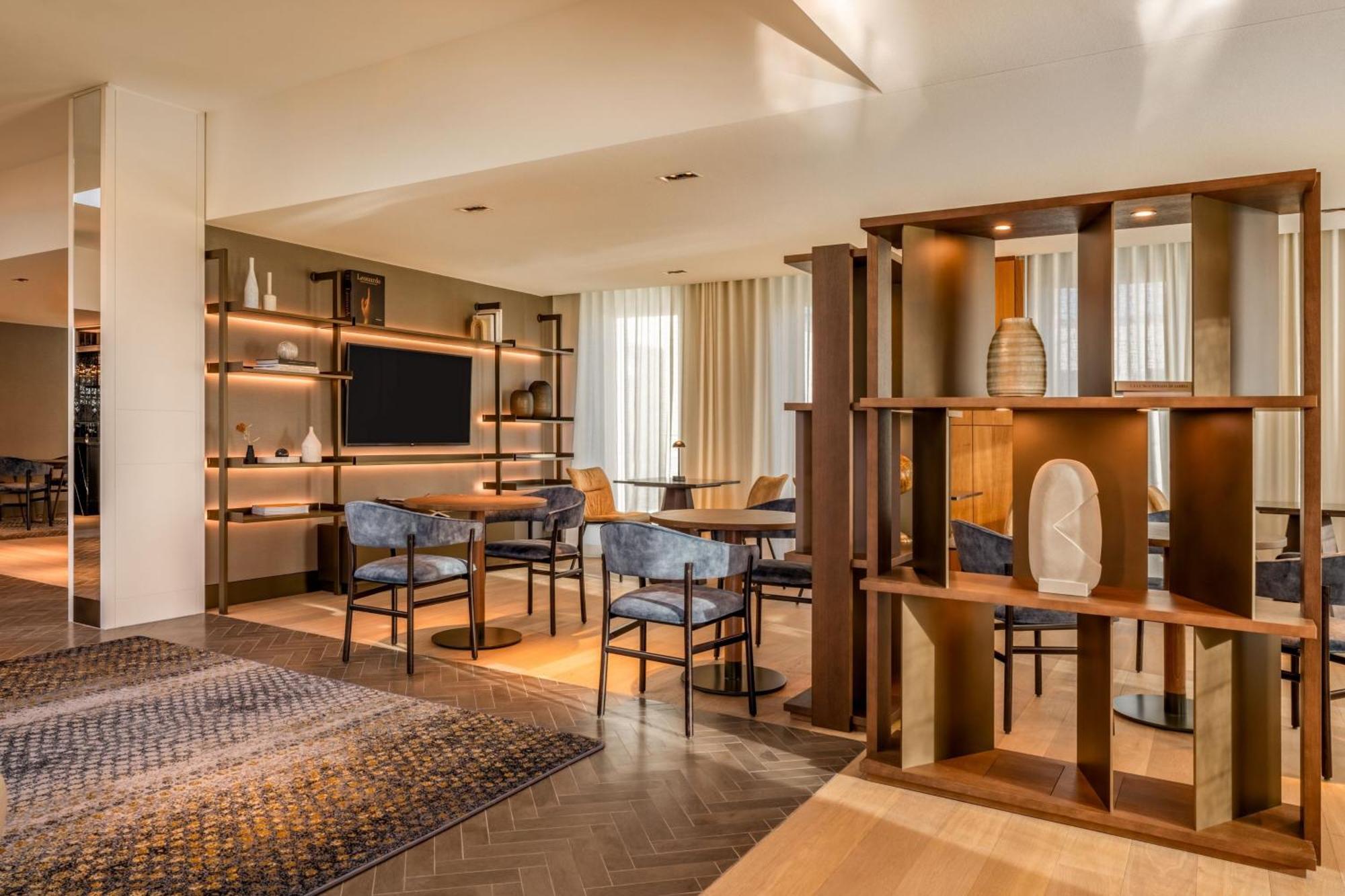 Hotel Marriott West